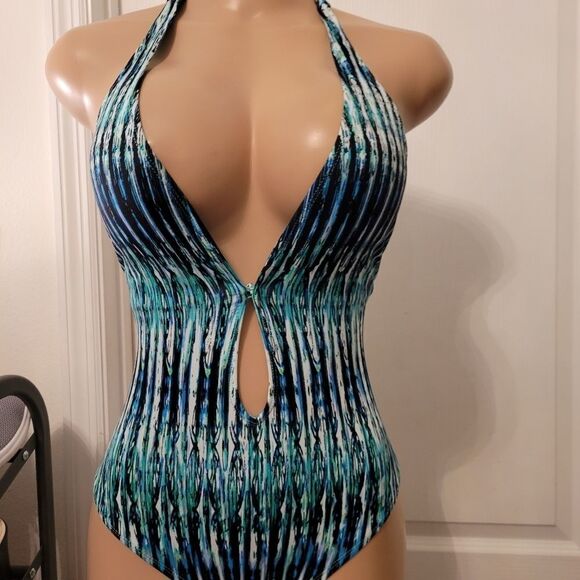 BAR III WOMEN'S PRINTED PLUNGE INDIGO LACE-UP ONE-PIECE SWIMSUIT - Picture 10 of 15